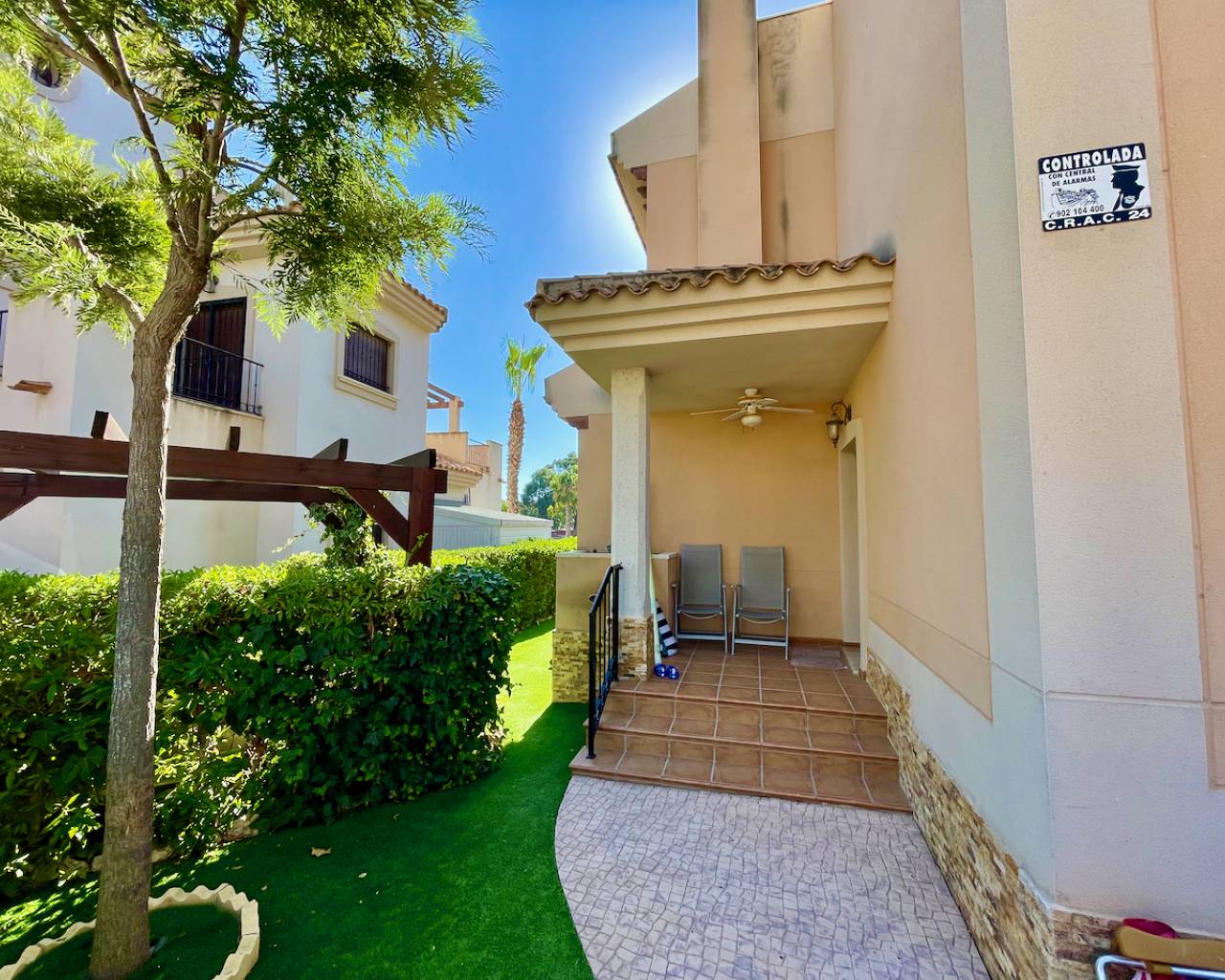 Venta. Villa en Algorfa