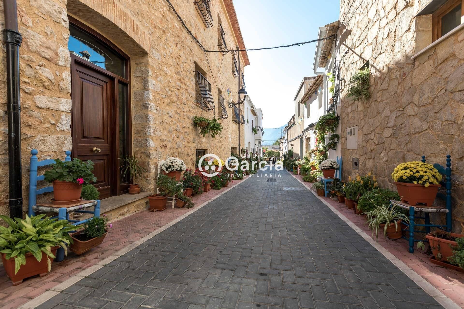 For Sale. Villa in Lliber