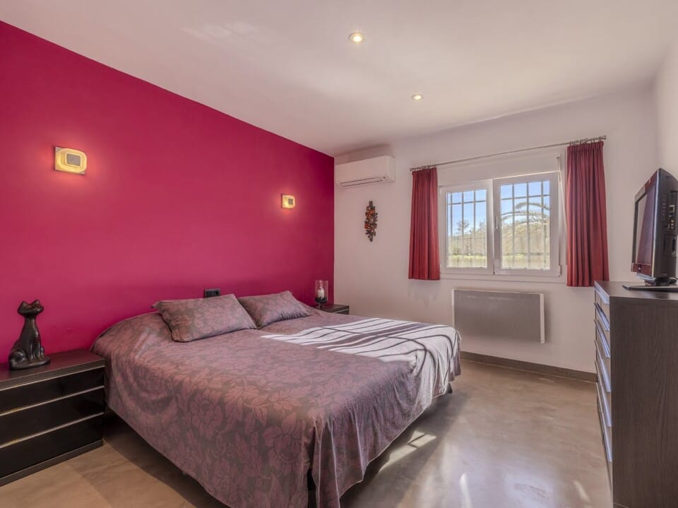 Verkoop. Villa in Javea
