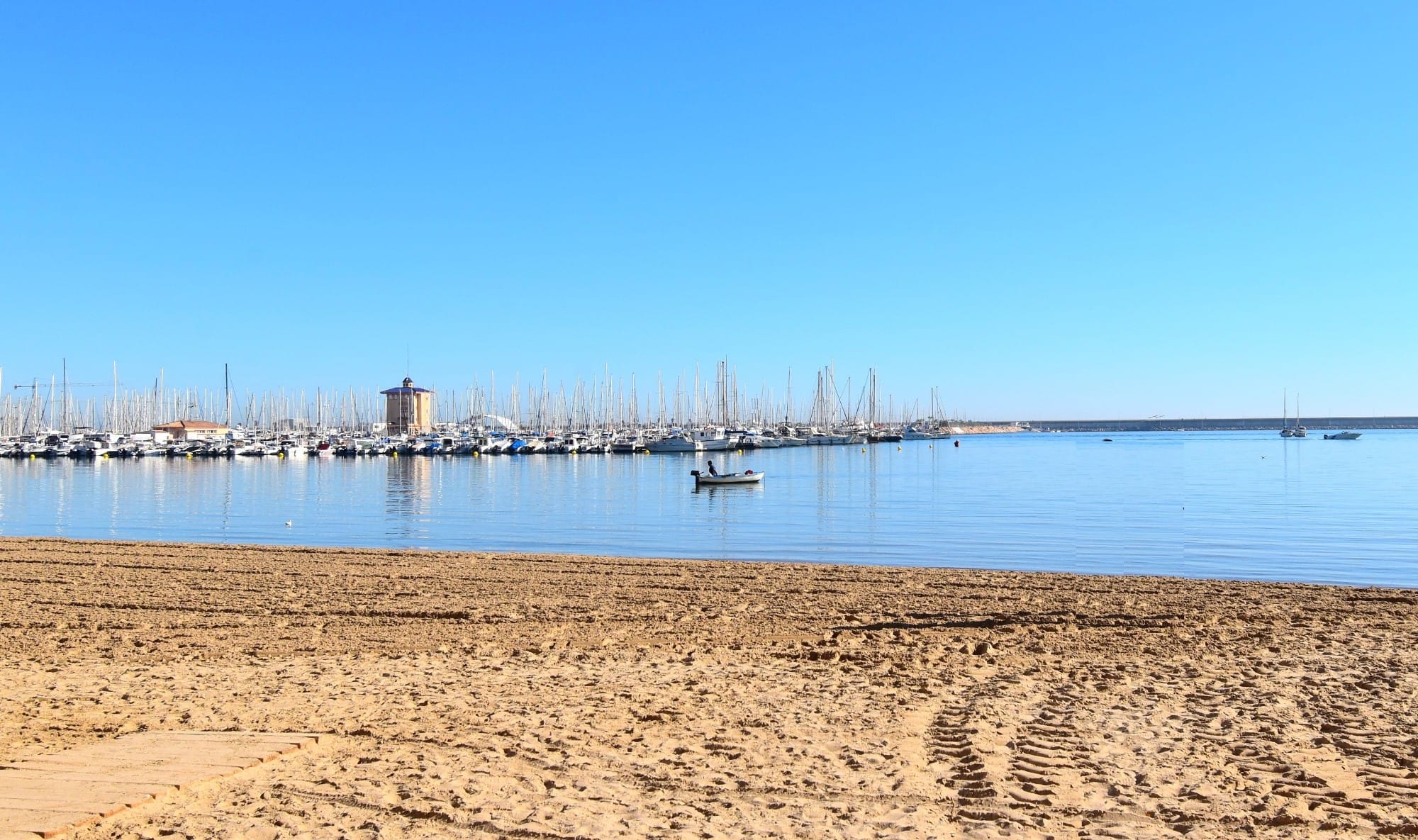 For Sale. Apartment in Torrevieja