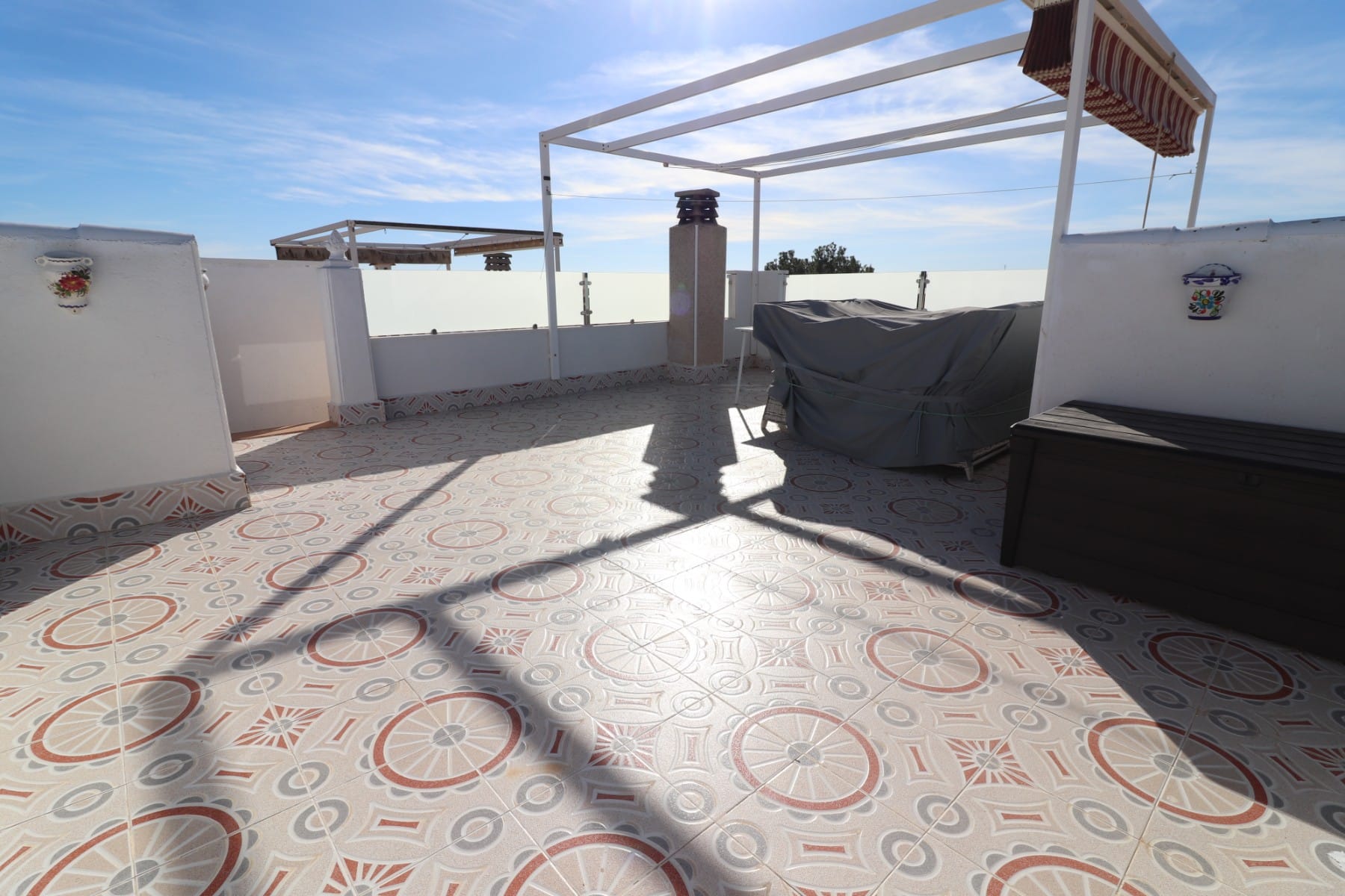 Venta. Villa en Algorfa