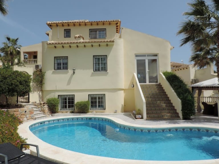 CC-85065 - Venta. Villa en Orihuela Costa