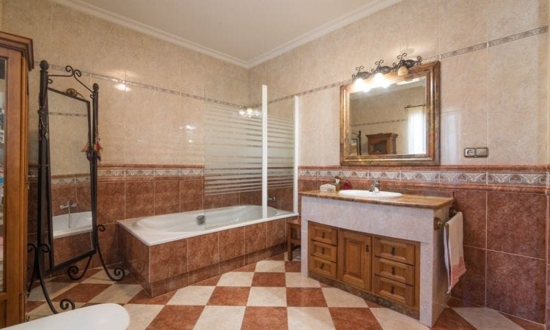 For Sale. Villa in Crevillente