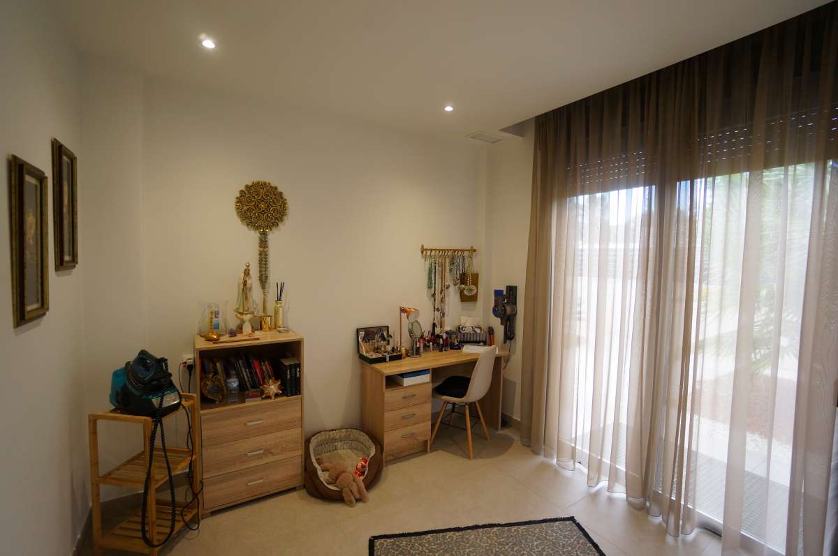 Venta. Villa en Polop