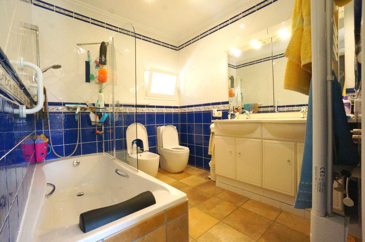 Venta. Villa en Calpe