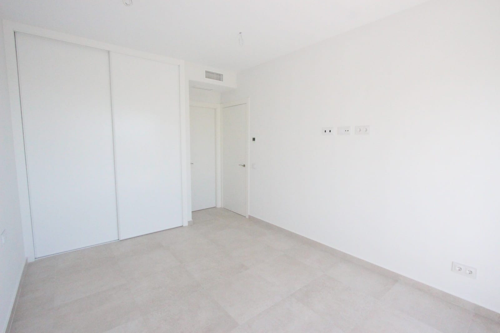 Verkoop. Halfvrijstaand in Calpe