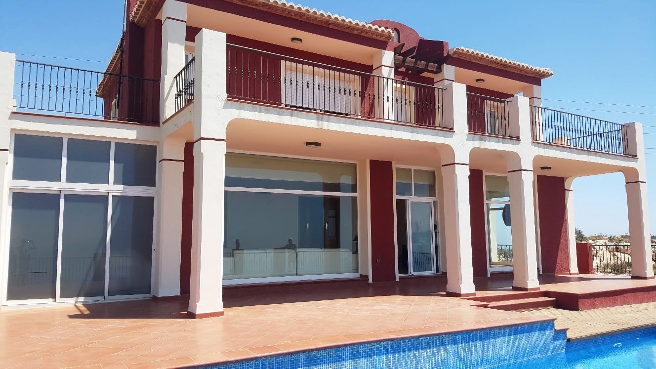 Villa for sale in Altea