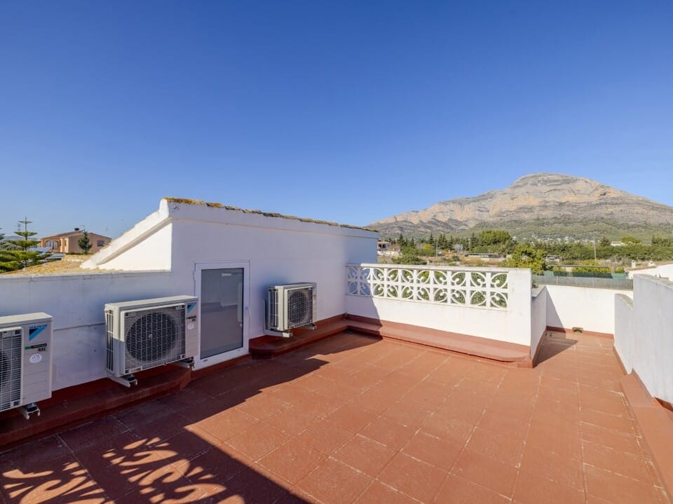 Verkoop. Villa in Javea