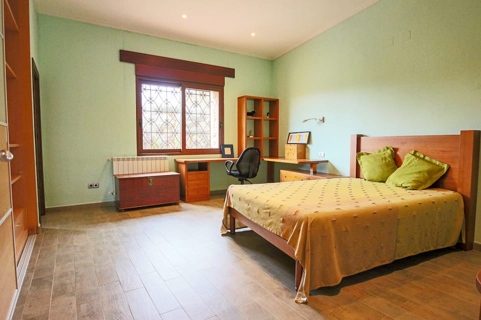 For Sale. Villa in Pedreguer