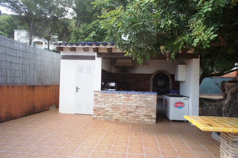 Villa for sale in Pedreguer