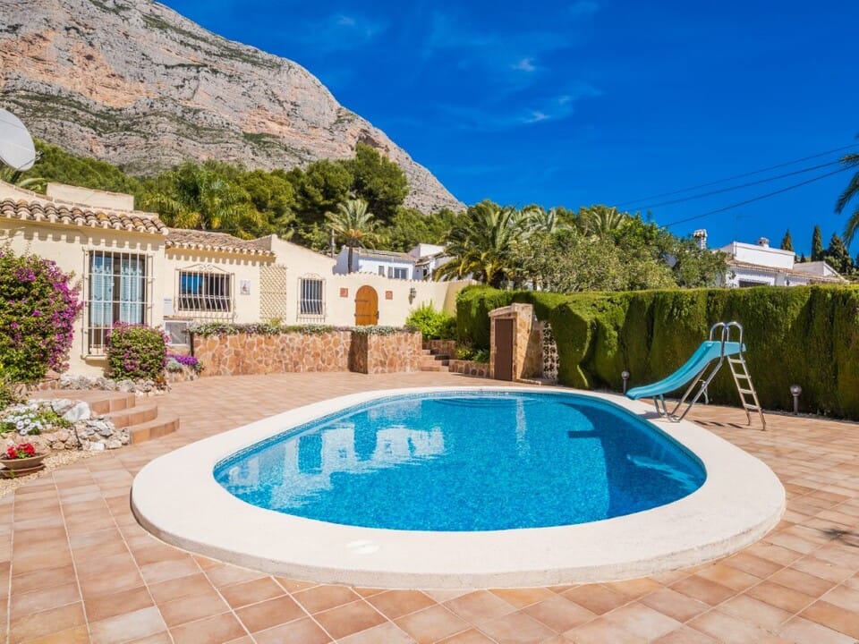 Venta. Villa en Javea