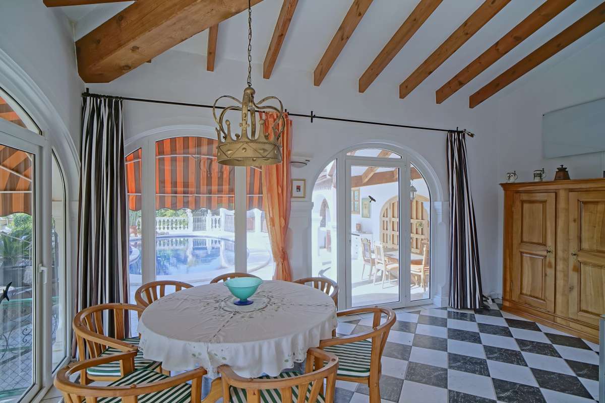 Venta. Villa en Calpe
