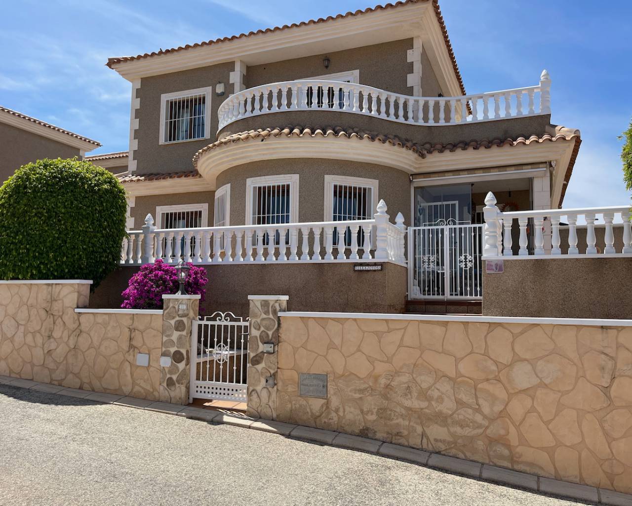 CC-621222 - Venta. Villa en Orihuela Costa