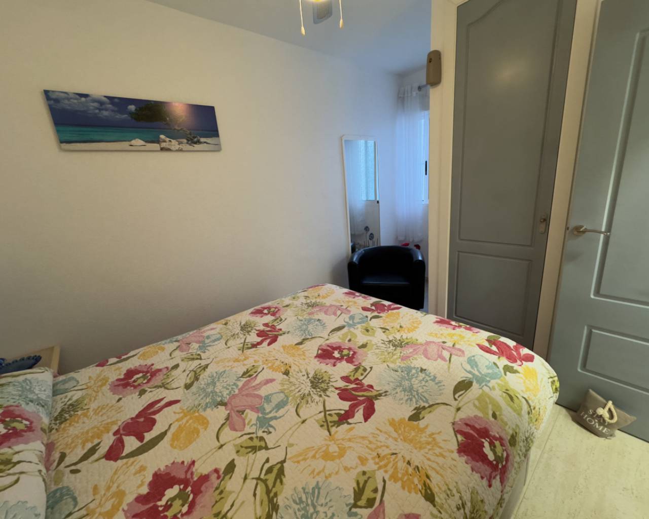 Venta. Villa en Los Montesinos