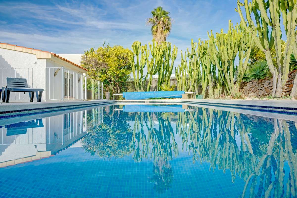 Venta. Villa en Calpe