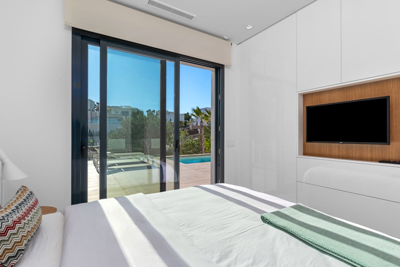 For Sale. Villa in Orihuela Costa