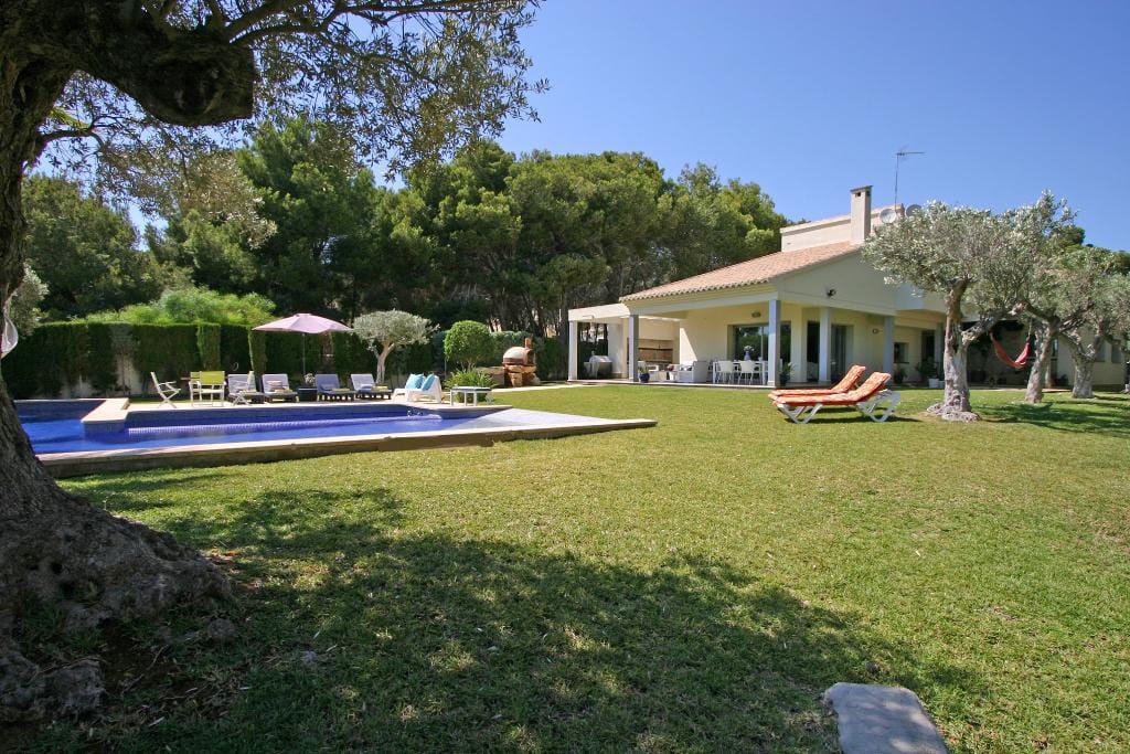 Venta. Villa en Moraira