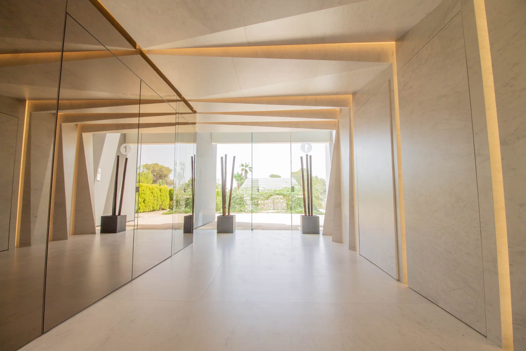 Venta. Apartment en Las Colinas Golf Resort