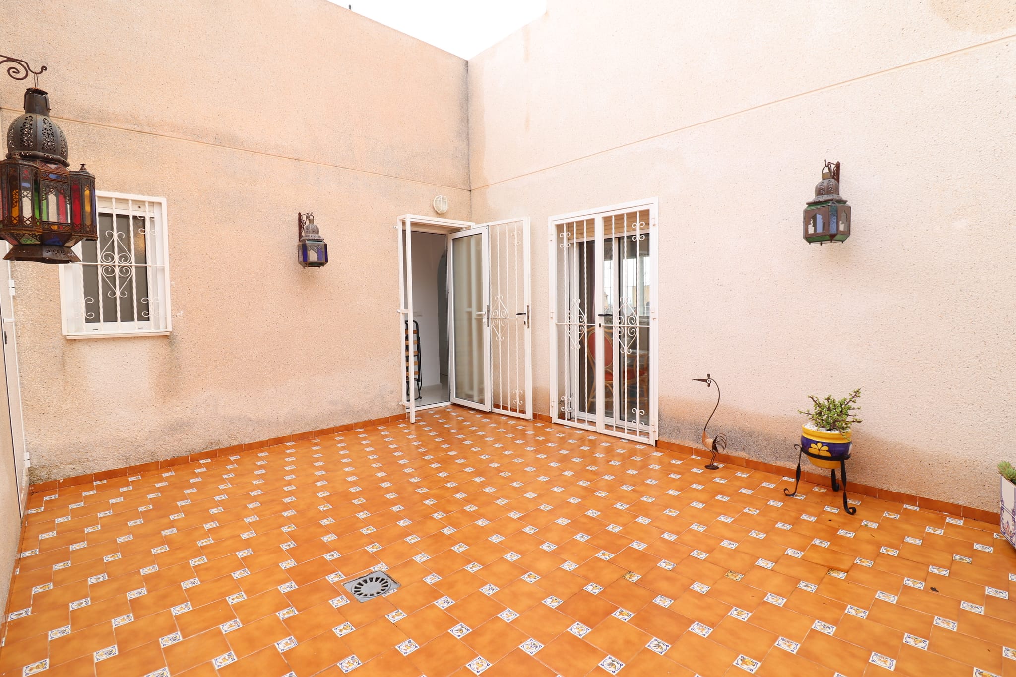 Venta. Townhouse en Benimar