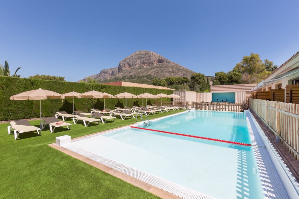 Venta. Commercial Unit en Javea