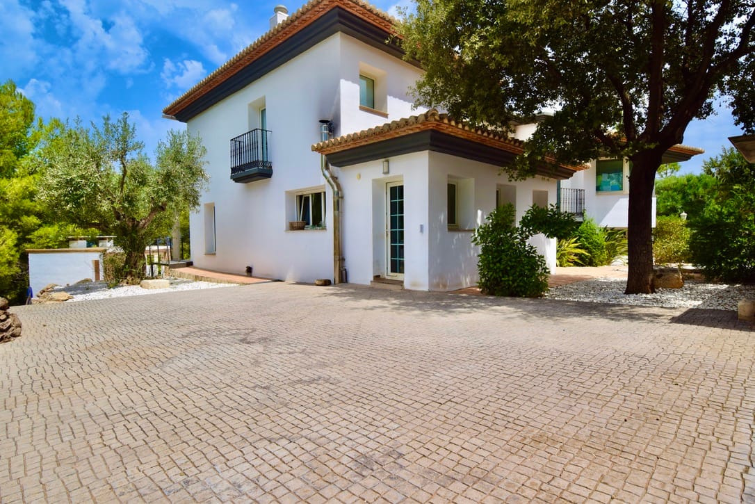 Verkauf. Villa in Denia