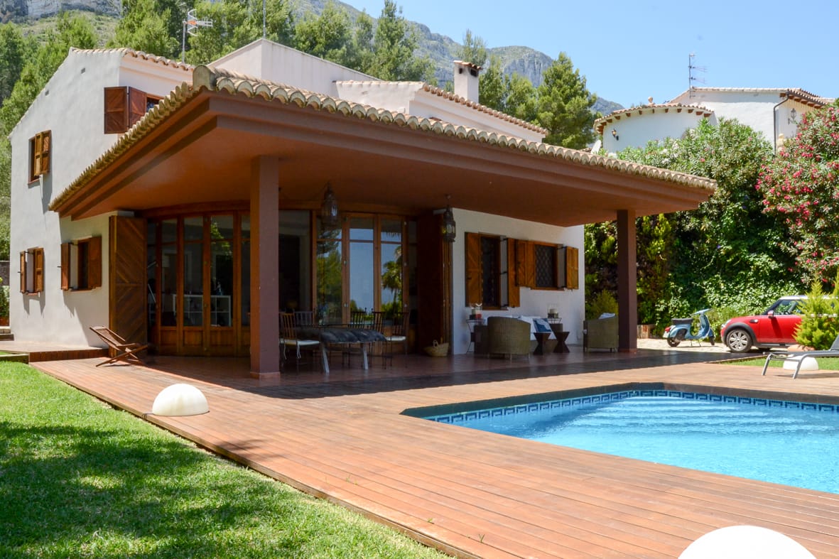 Villa for sale in Dénia