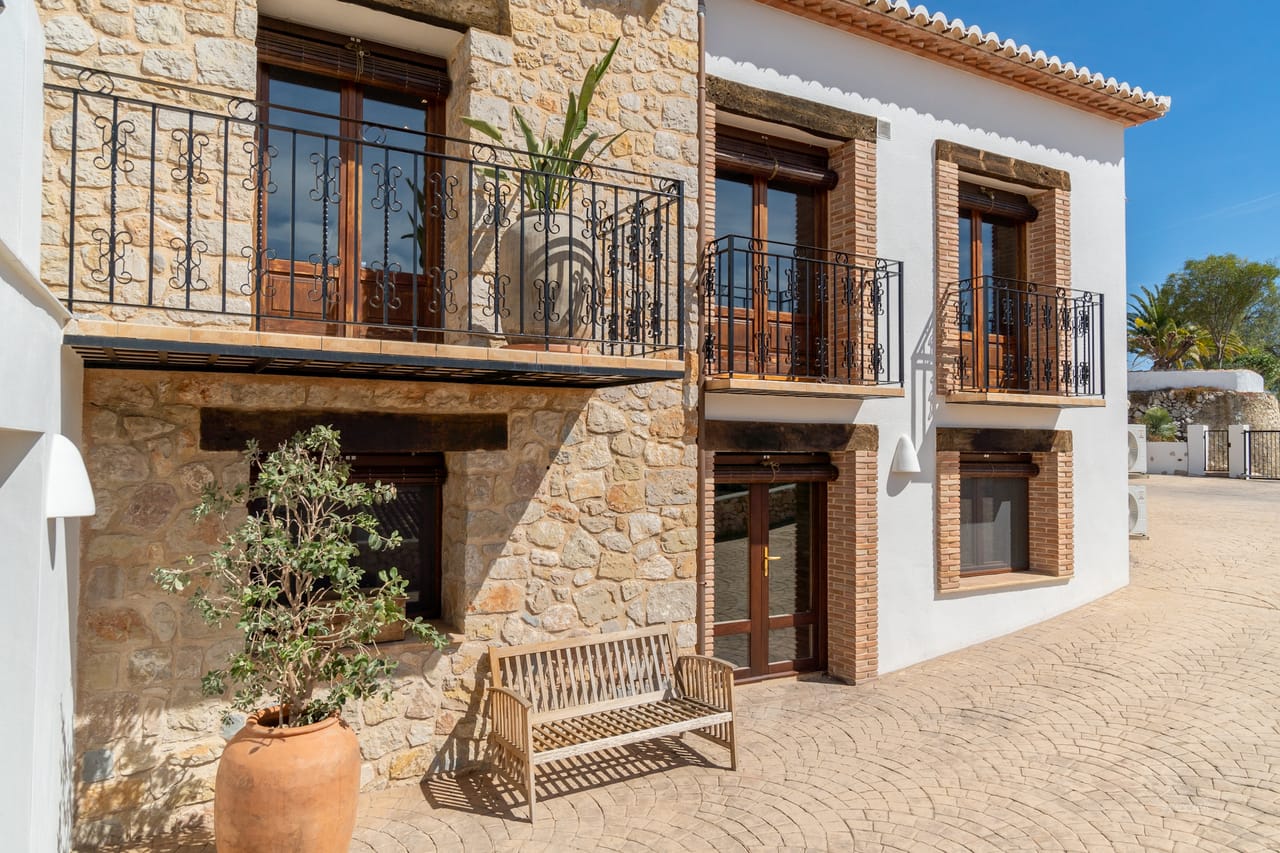 For Sale. Villa in Lliber