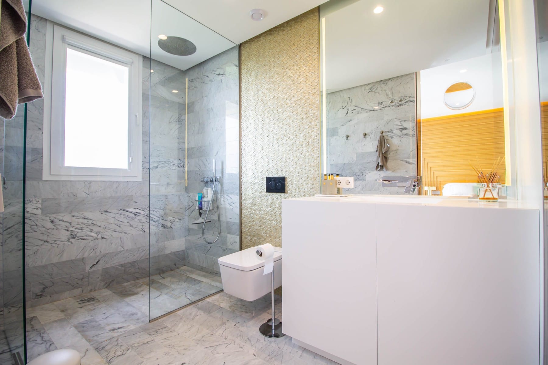 Venta. Apartment en Las Colinas Golf Resort