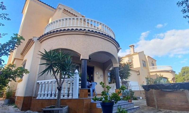 CC-1971746 - Venta. Villa en Orihuela Costa