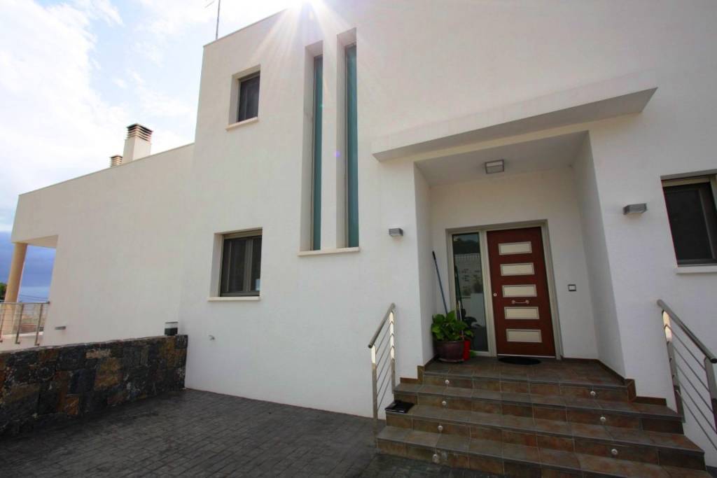 Venta. Villa en Calpe
