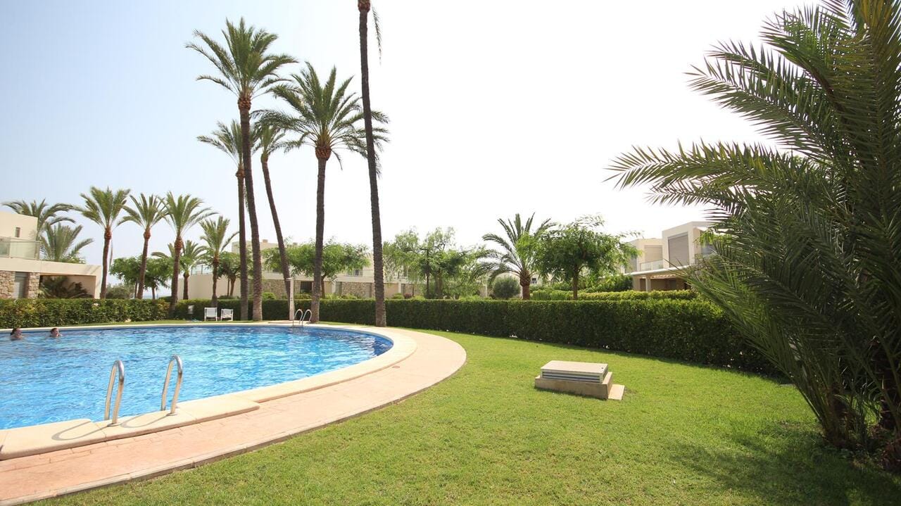 For Sale. Apartment in Villajoyosa
