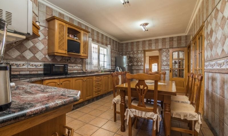 For Sale. Villa in Crevillente