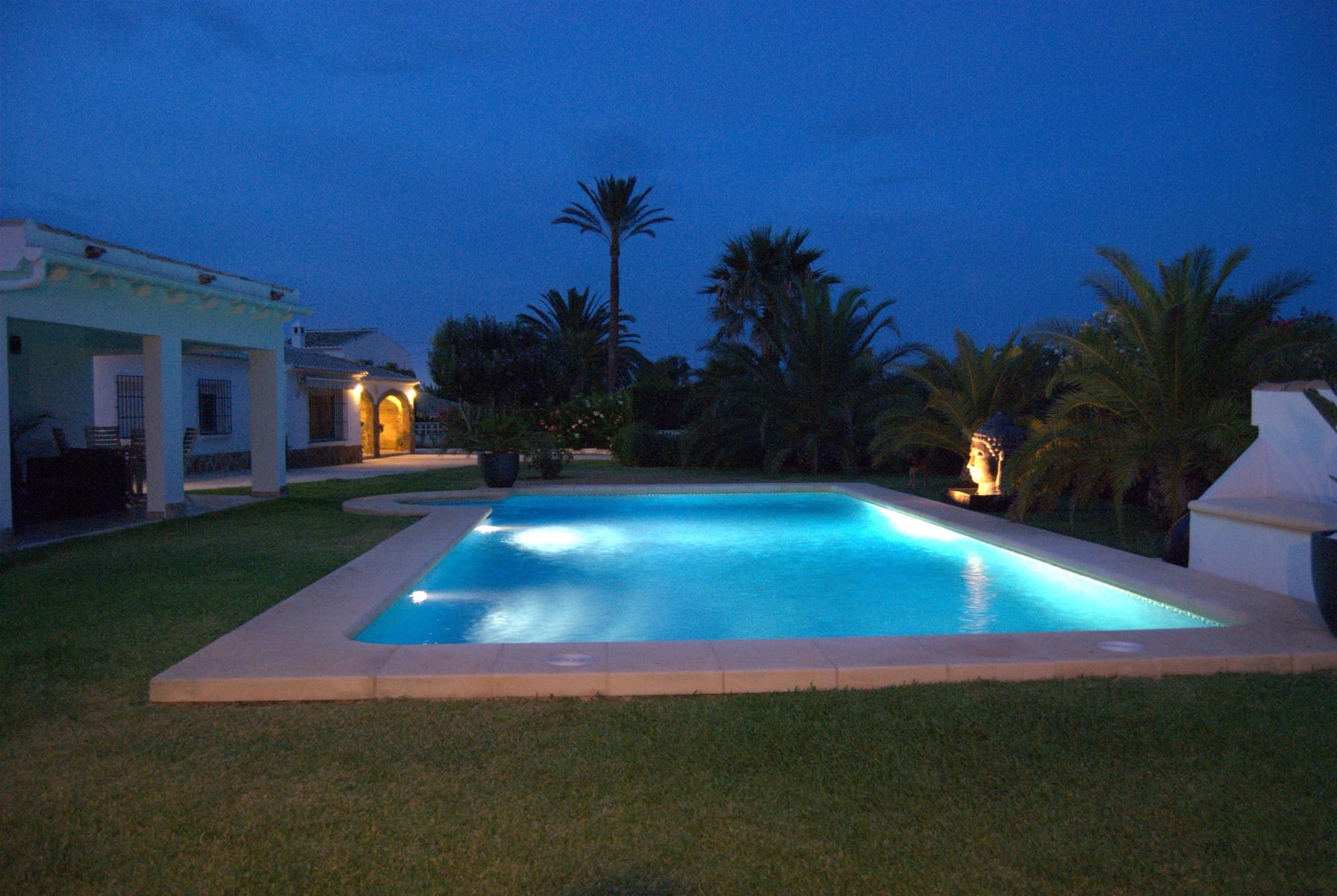 Verkoop. Villa in Javea