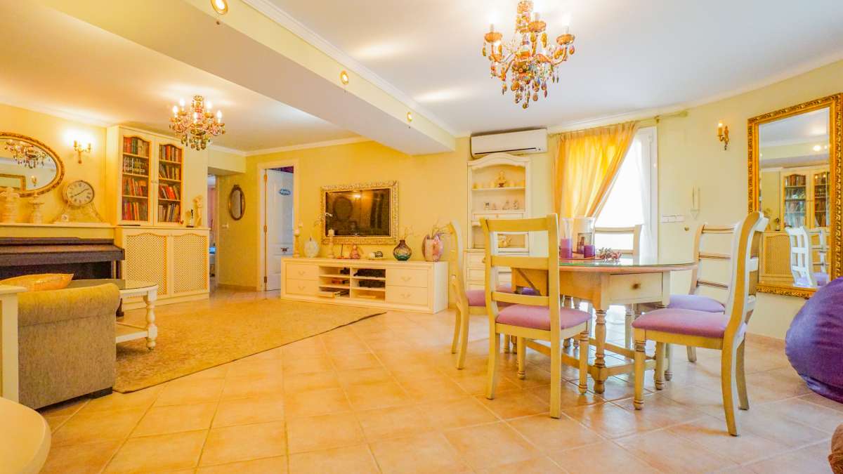 Venta. Villa en Calpe