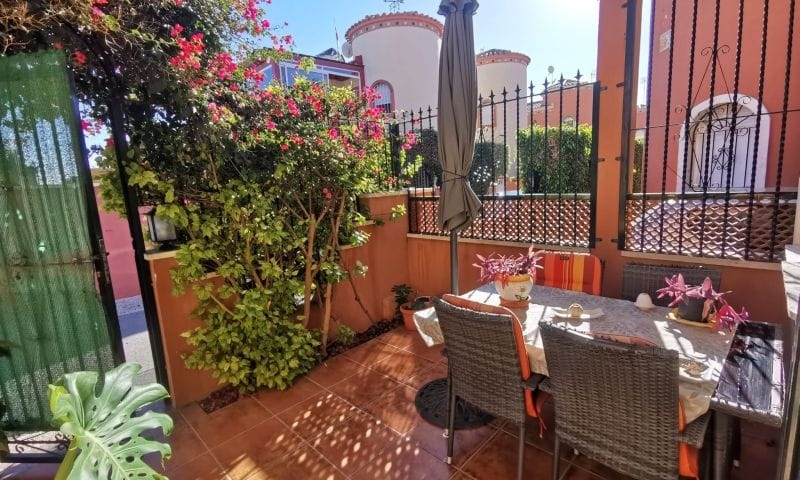 Venta. Villa en Orihuela Costa
