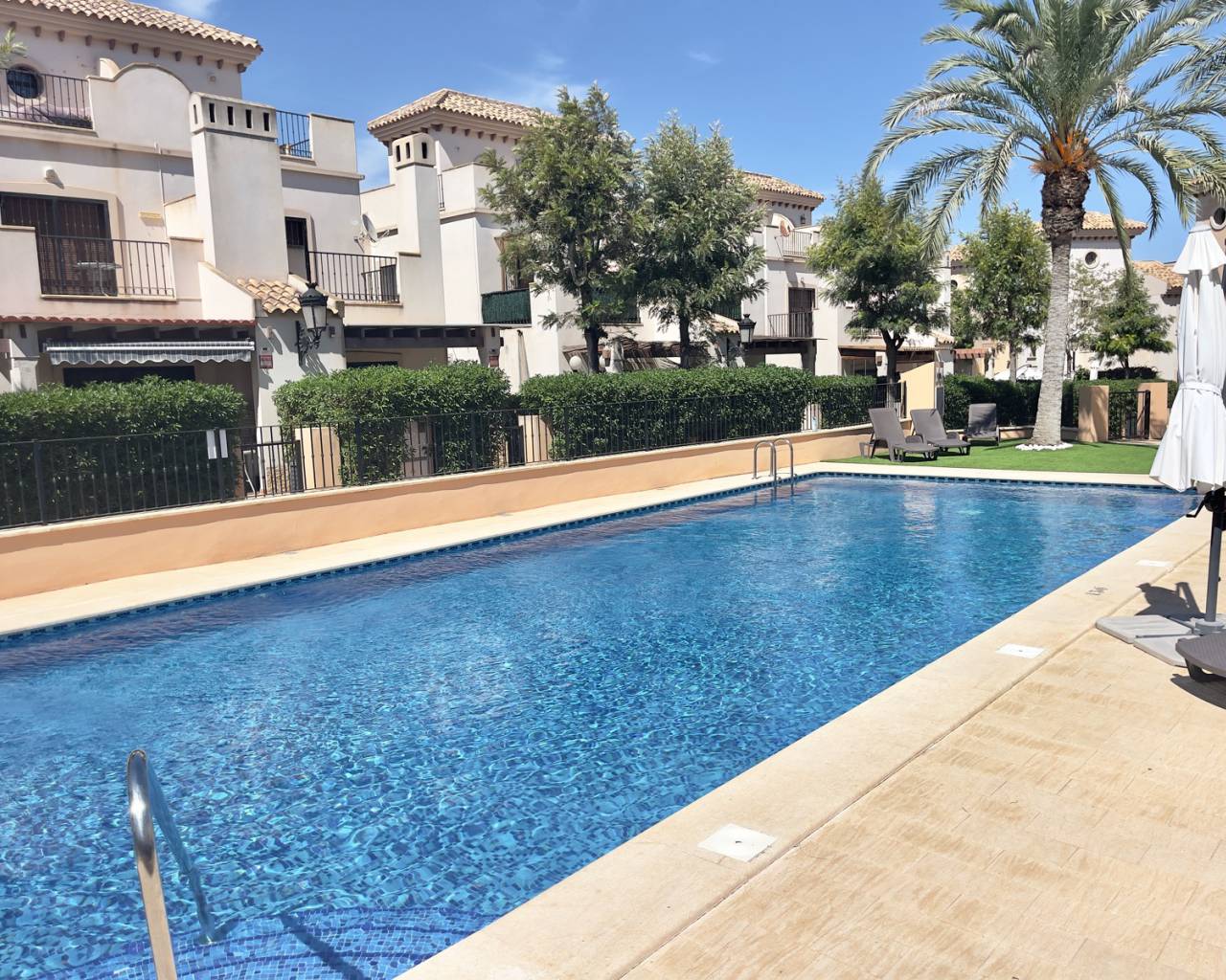 Venta. Villa en Algorfa