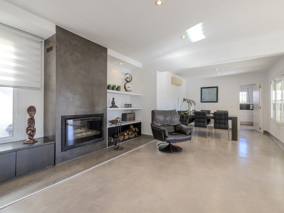 Verkoop. Villa in Javea