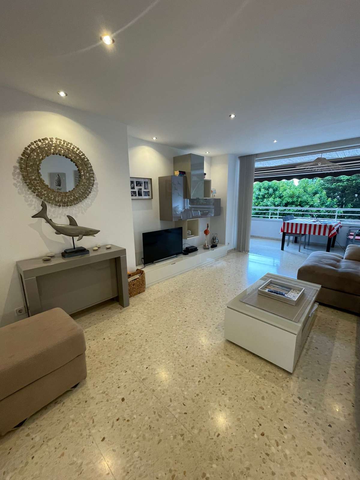 Verkoop. Appartement in Benidorm