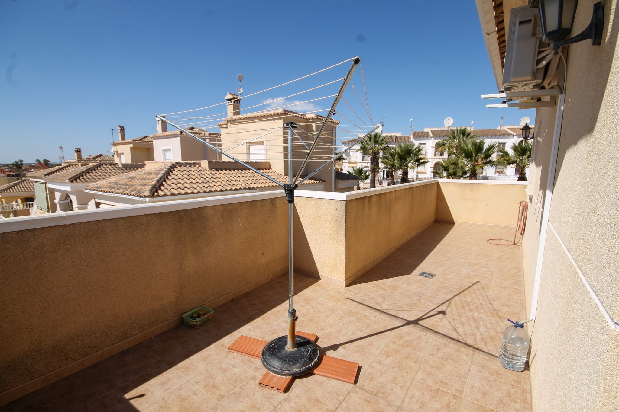 Venta. Villa en San Miguel de Salinas