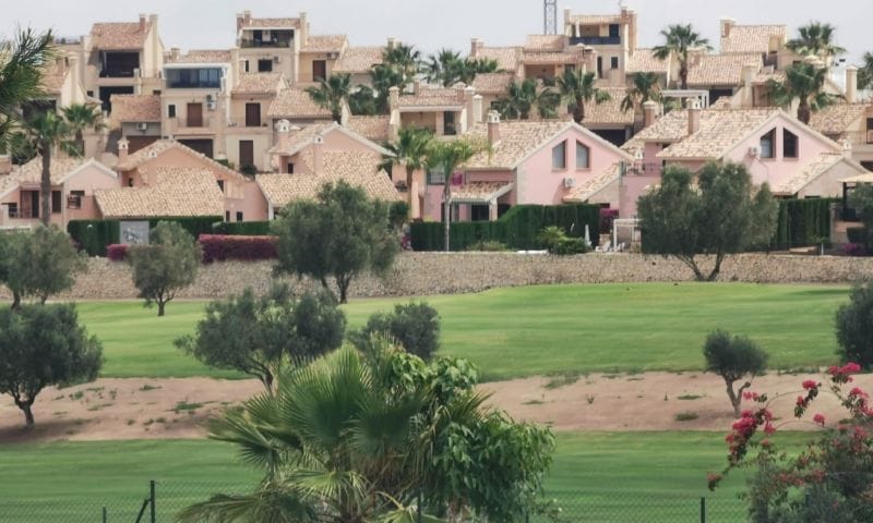 Venta. Villa en Algorfa