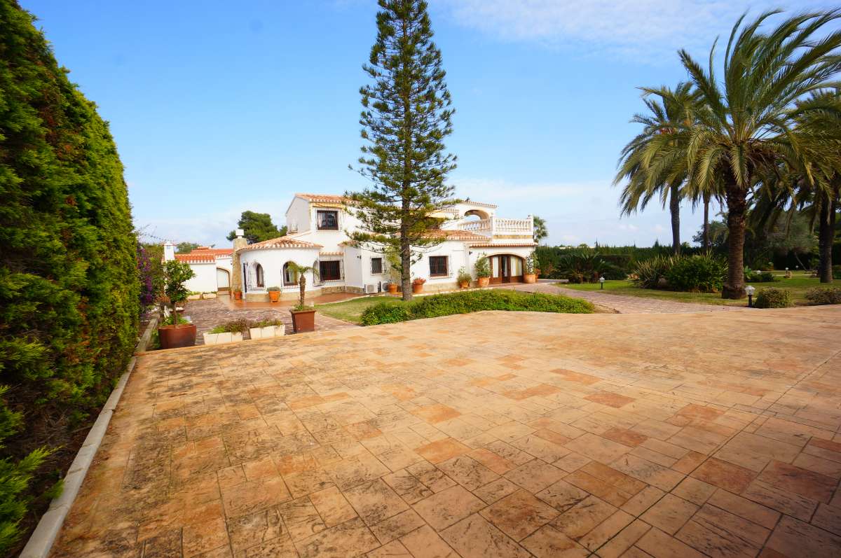 Verkauf. Villa in Javea