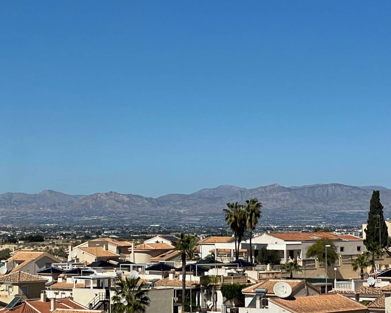 For Sale. Villa in Benimar