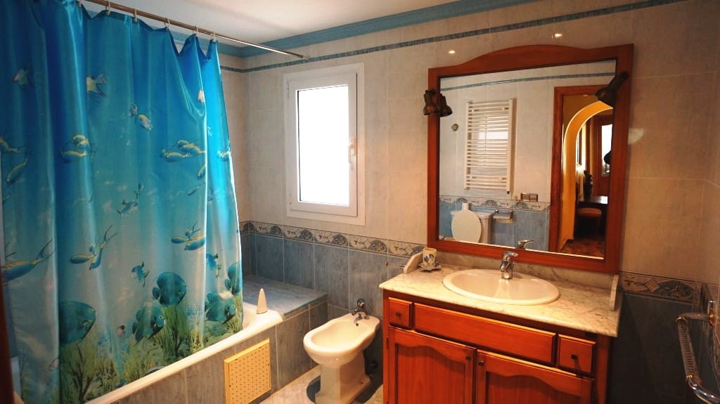 Venta. Villa en Calpe