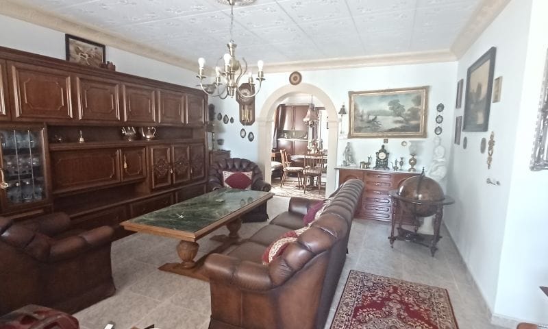 Venta. Villa en Pinar De Campoverde