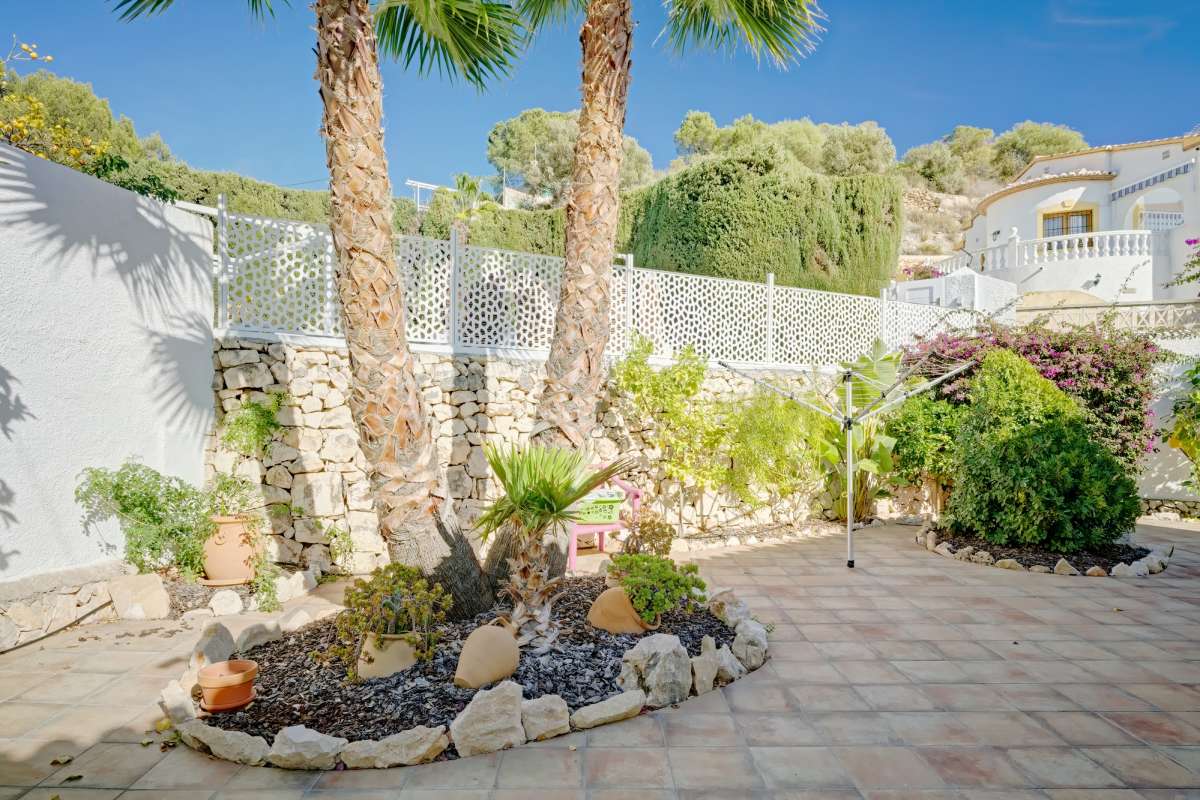 For Sale. Villa in