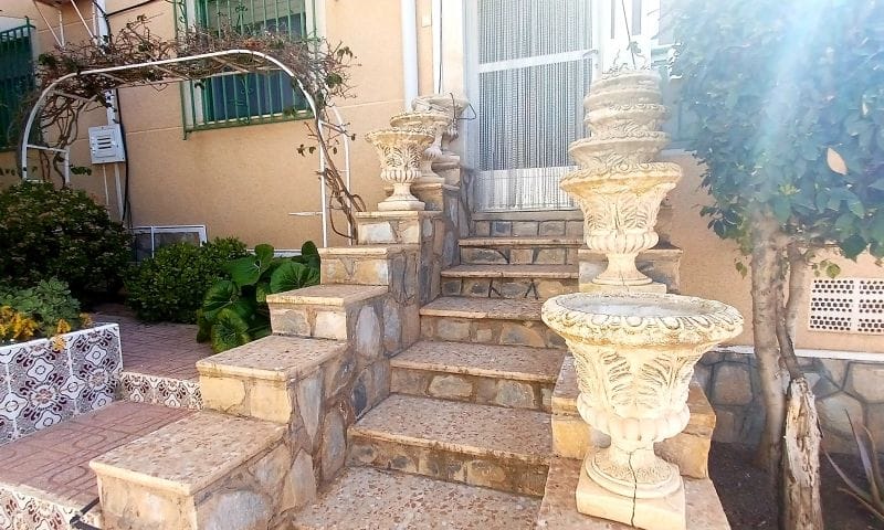 Venta. Villa en Pinar De Campoverde