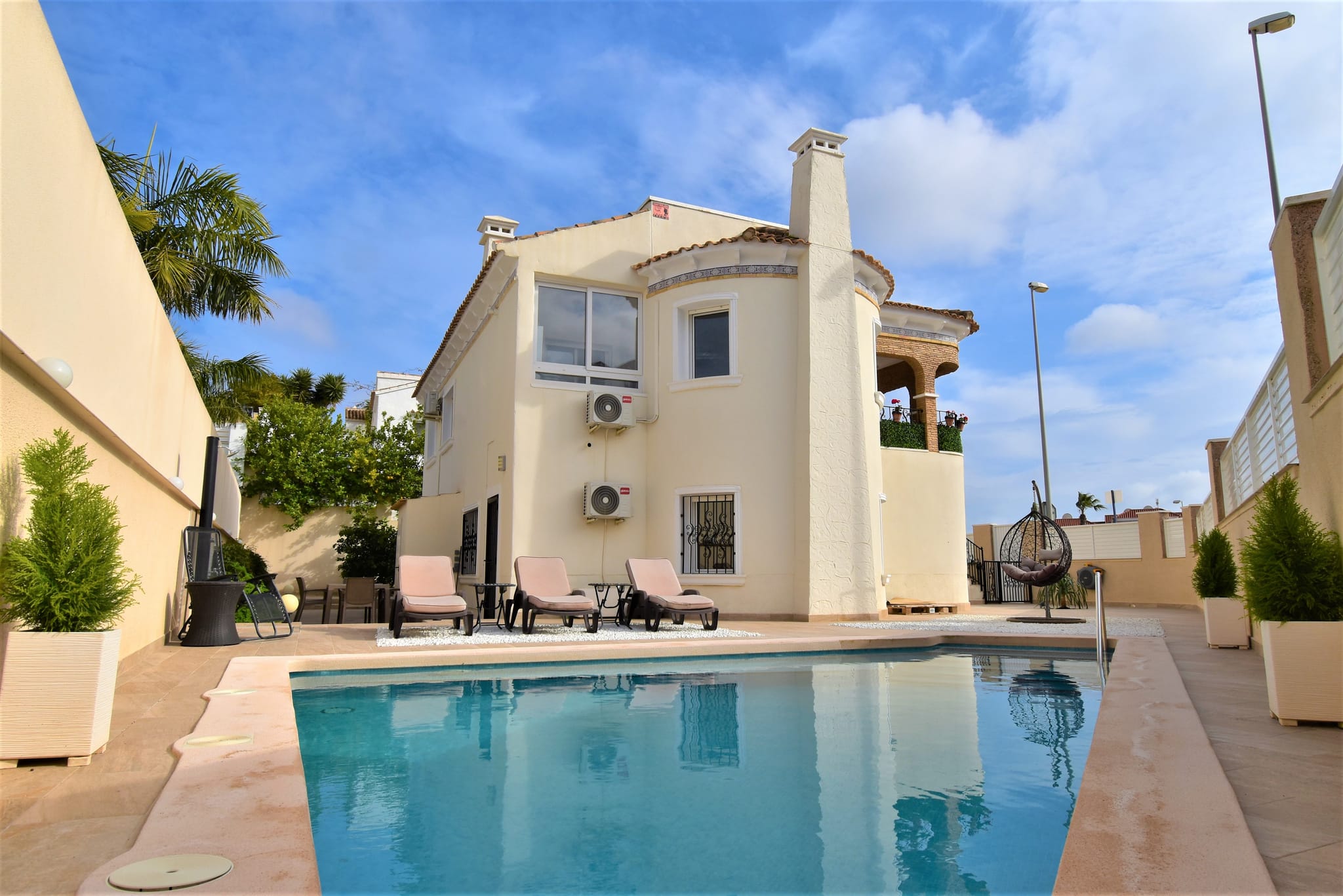 CC-823774 - Venta. Villa en Orihuela Costa