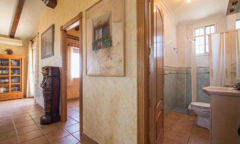 For Sale. Villa in Crevillente