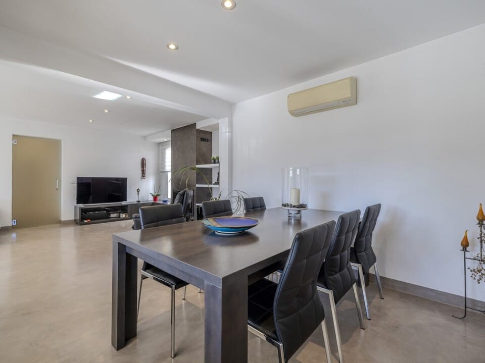 Verkoop. Villa in Javea
