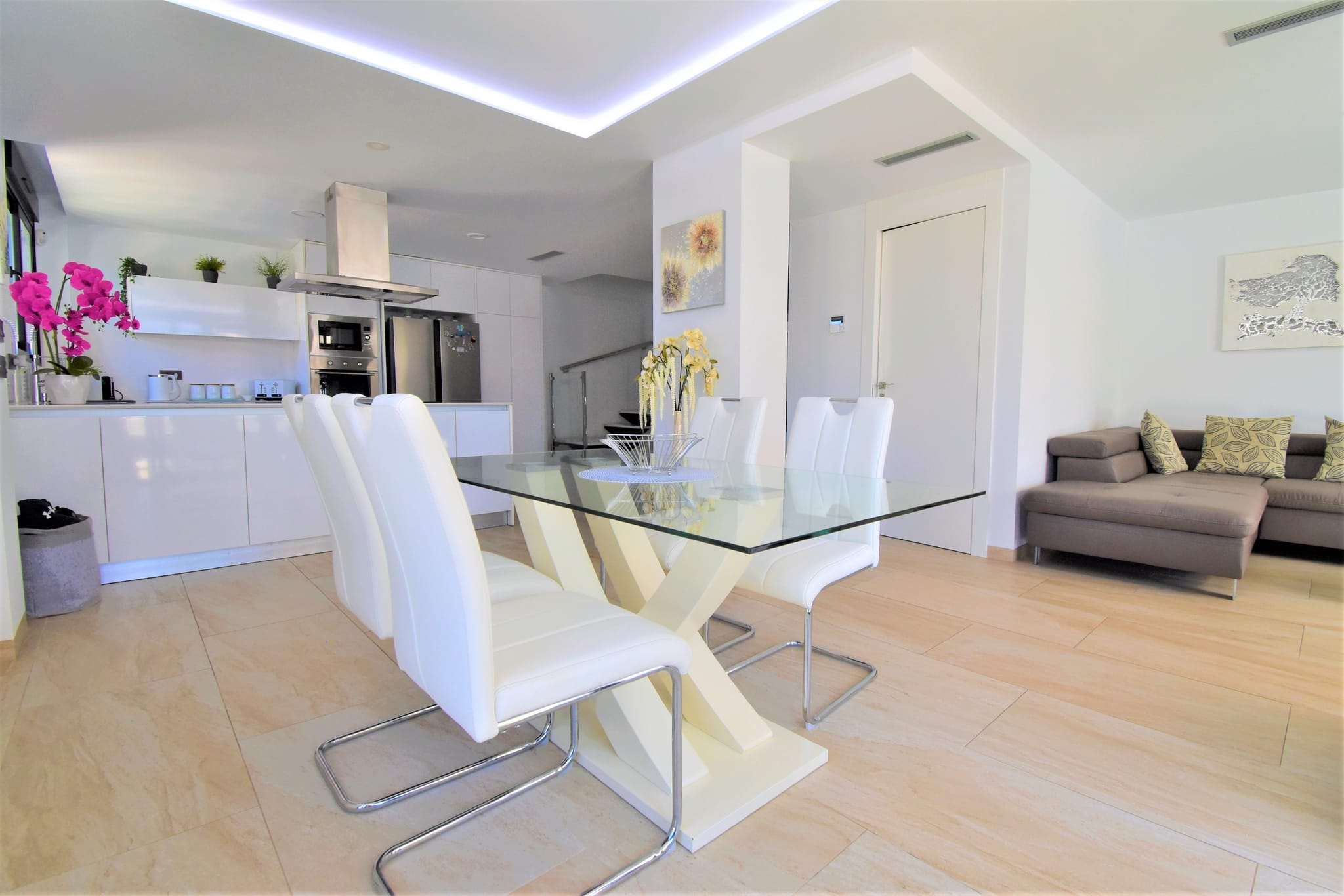 Venta. Villa en Orihuela Costa